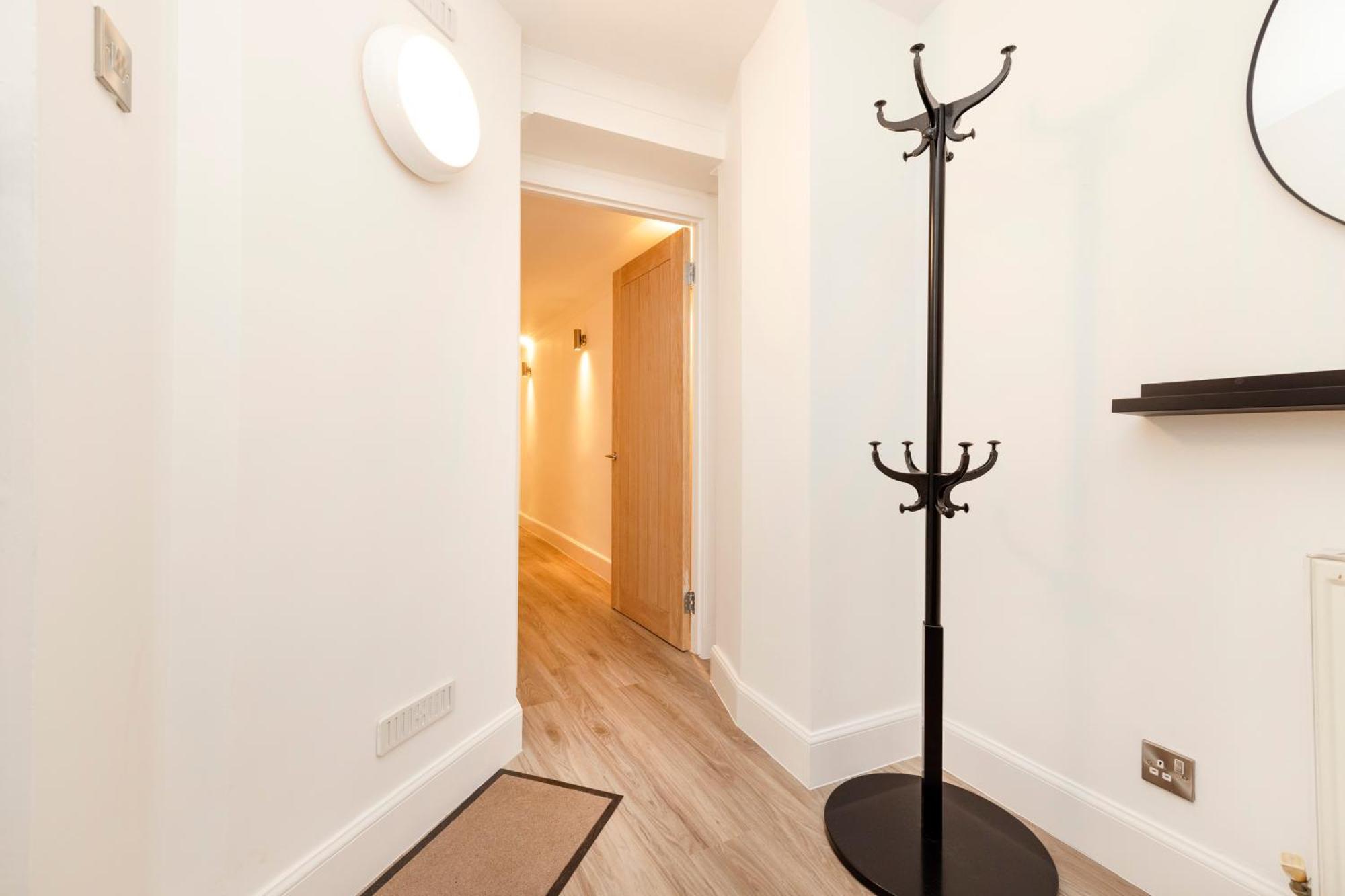 Joivy 3Br Flat In Haymarket With Free Parking Edimburgo Esterno foto
